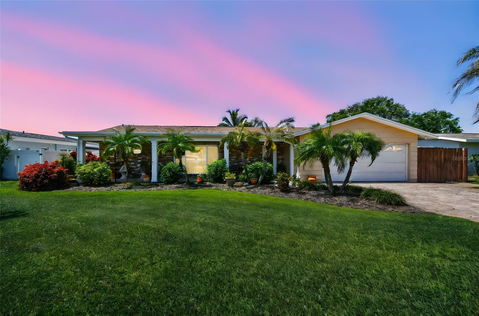 6667 28TH ST S, ST PETERSBURG, FL, 33712