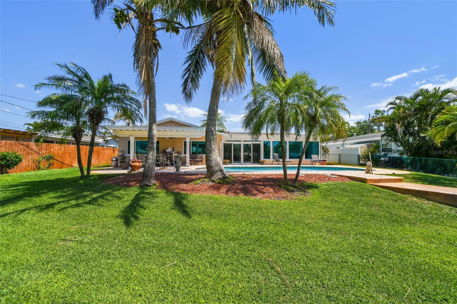 6667 28TH ST S, ST PETERSBURG, FL, 33712