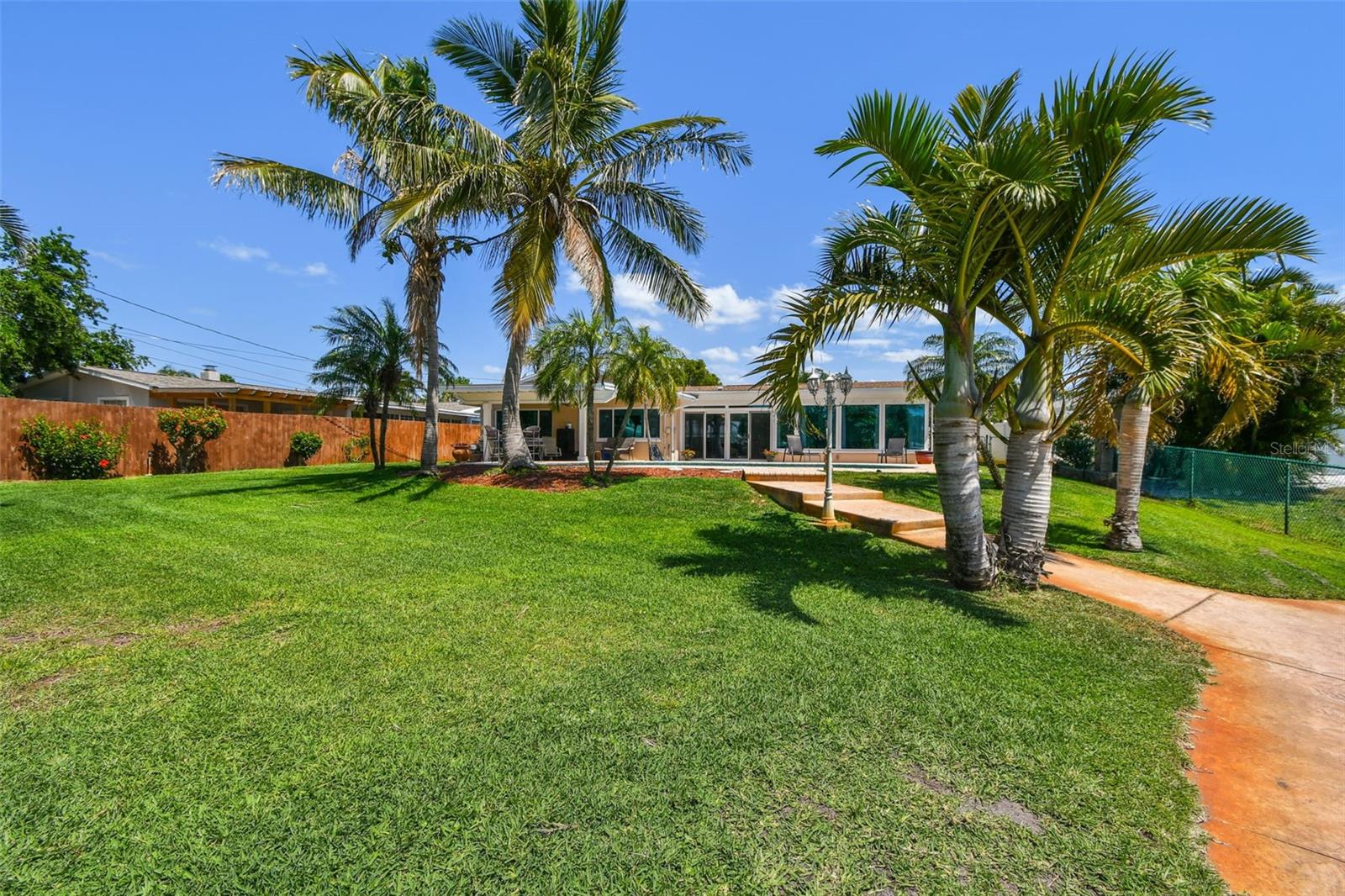 6667 28TH ST S, ST PETERSBURG, FL, 33712