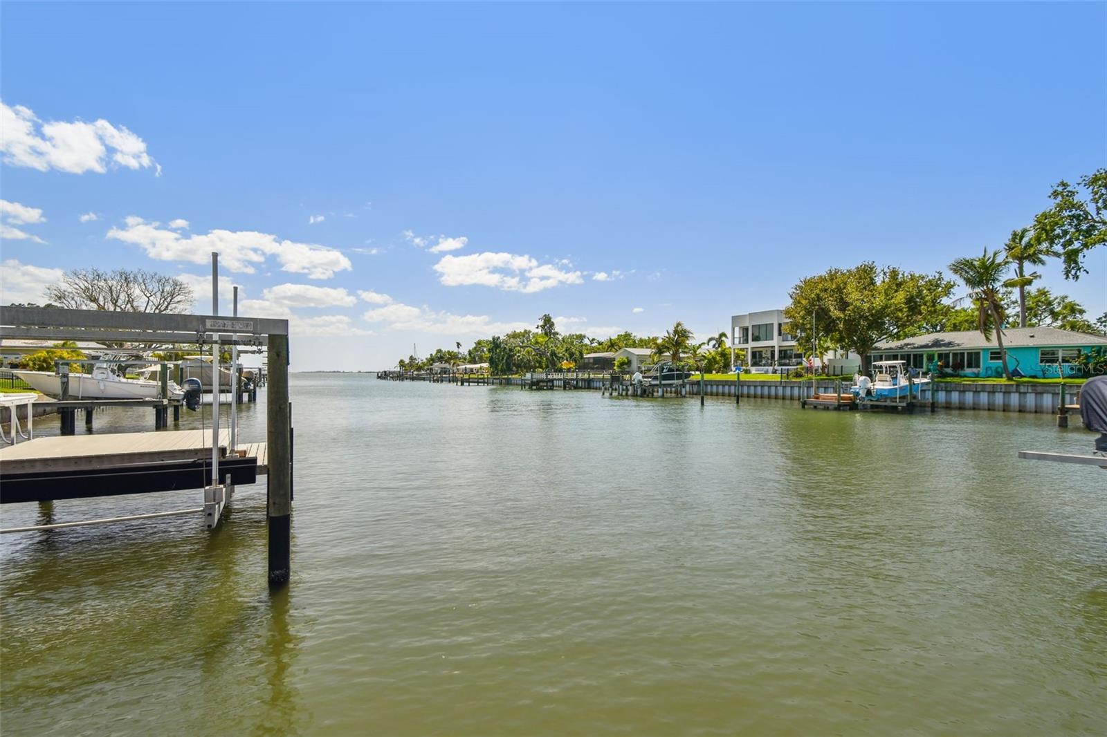 6667 28TH ST S, ST PETERSBURG, FL, 33712