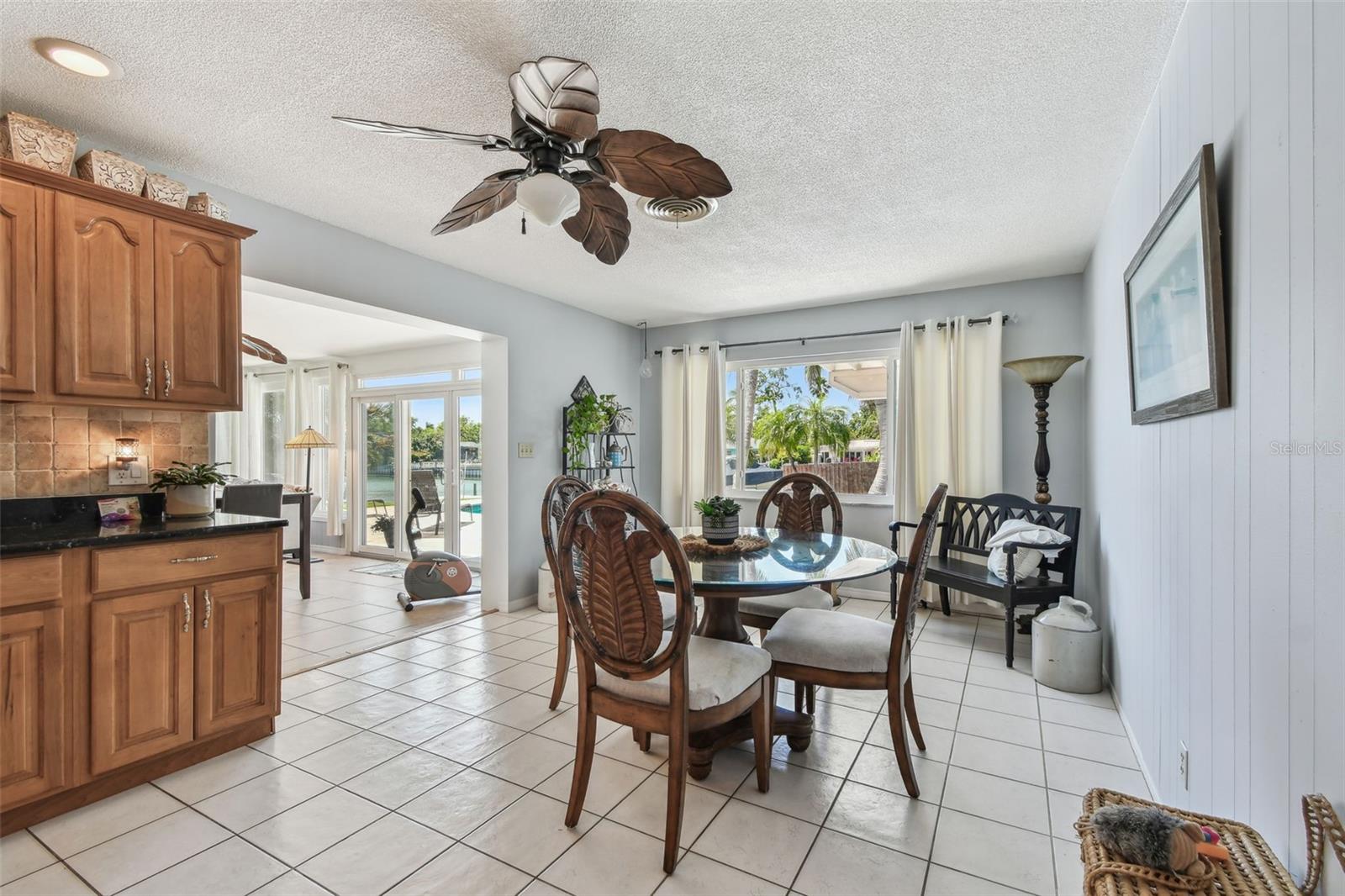 6667 28TH ST S, ST PETERSBURG, FL, 33712