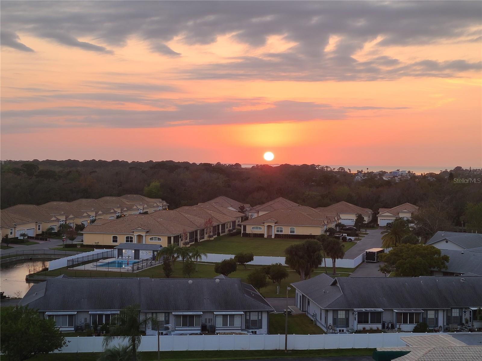 4939 FLORAMAR TER #810, NEW PORT RICHEY, FL, 34652