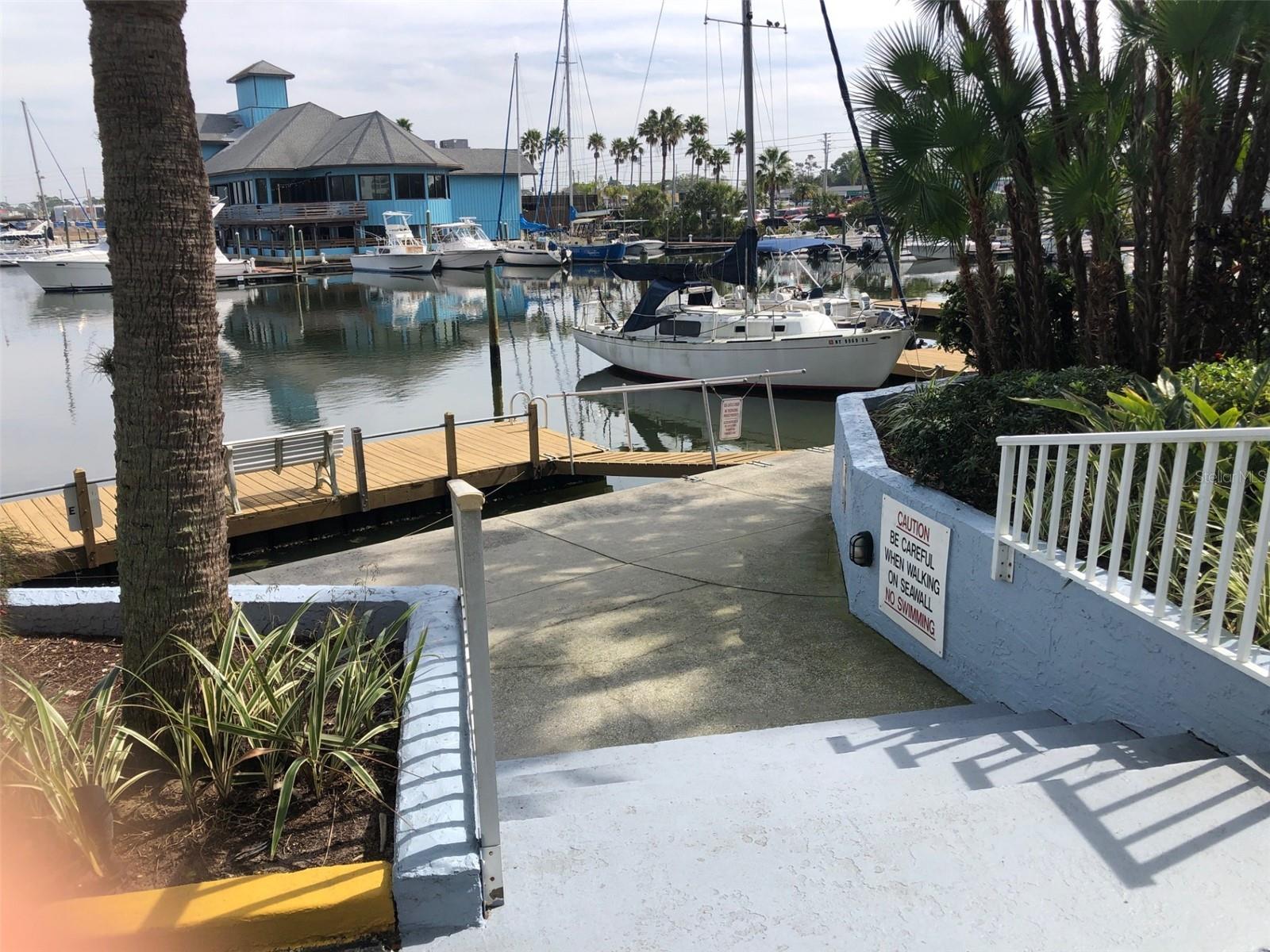 4939 FLORAMAR TER #810, NEW PORT RICHEY, FL, 34652