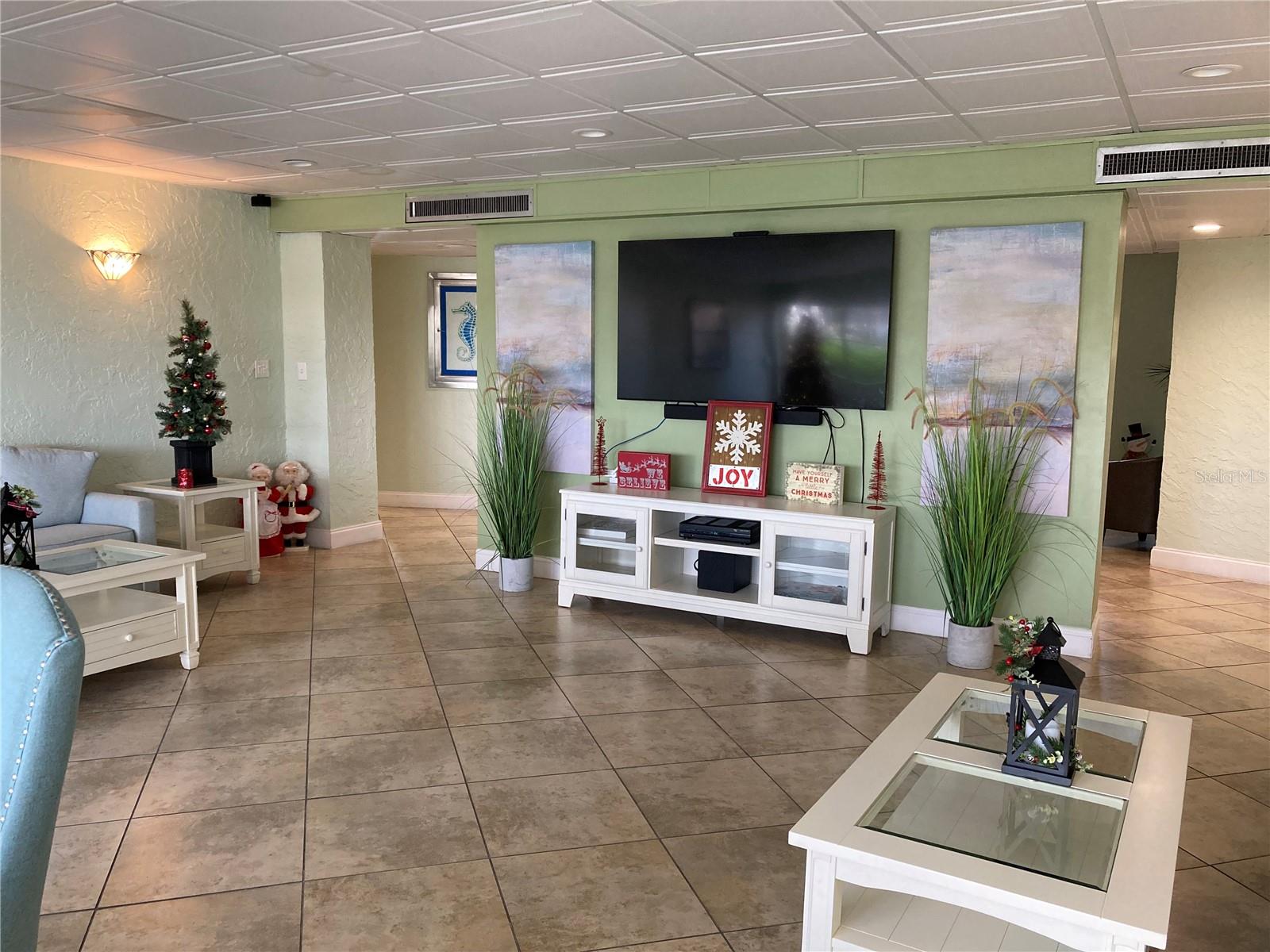 4939 FLORAMAR TER #810, NEW PORT RICHEY, FL, 34652