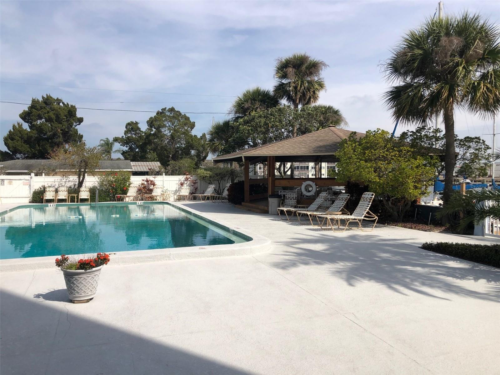 4939 FLORAMAR TER #810, NEW PORT RICHEY, FL, 34652