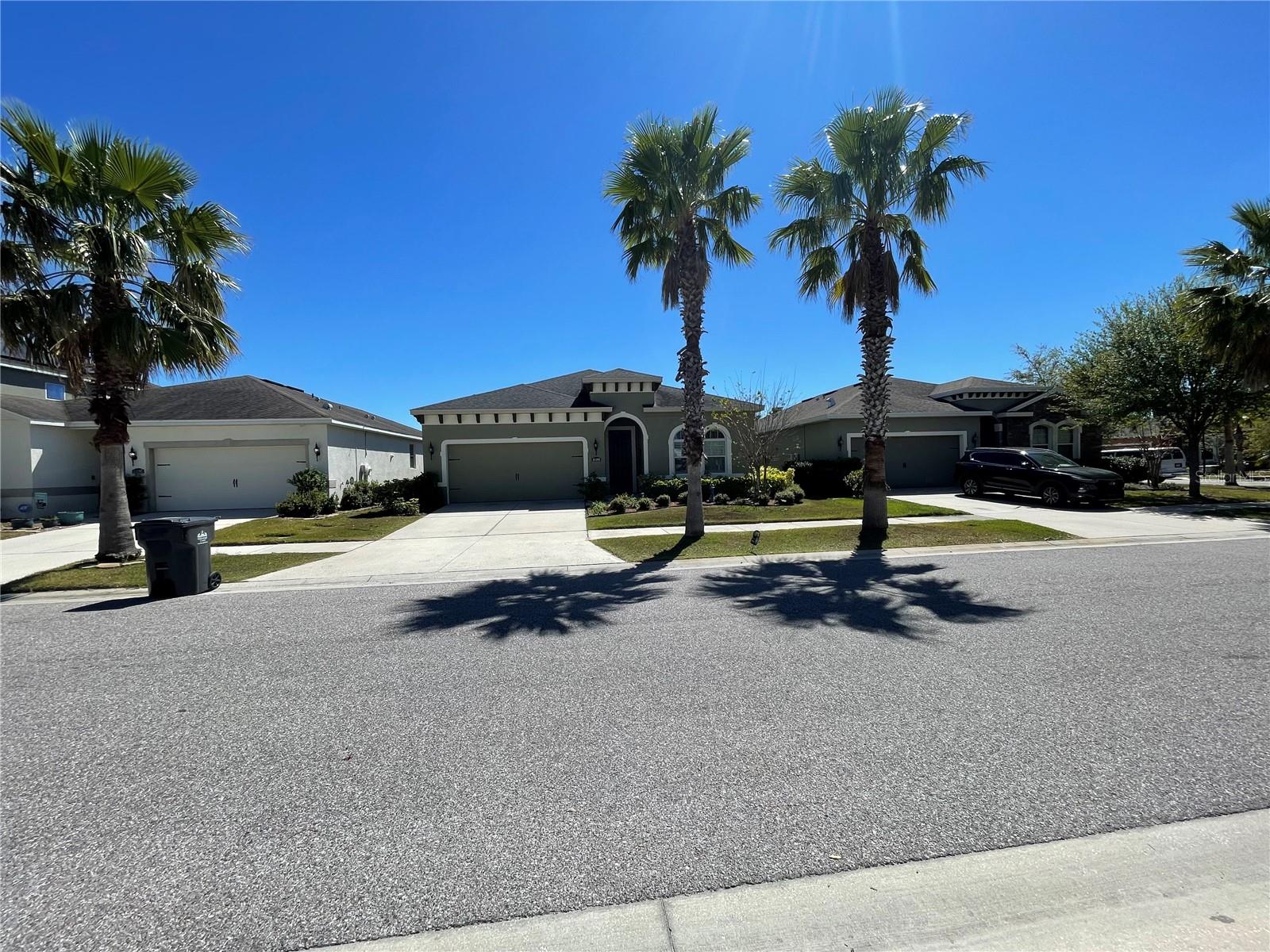 11193 SPRING POINT CIR, RIVERVIEW, FL, 33579