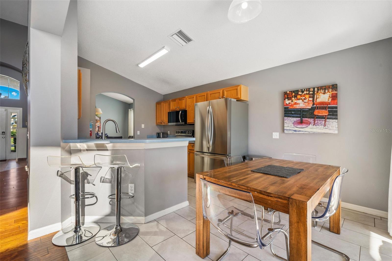 1048 LAKE BERKLEY DR, KISSIMMEE, FL, 34746