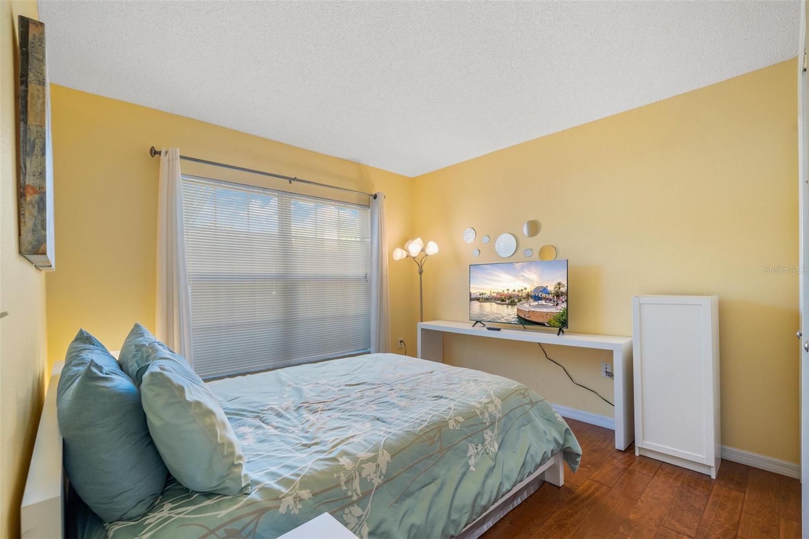 1048 LAKE BERKLEY DR, KISSIMMEE, FL, 34746