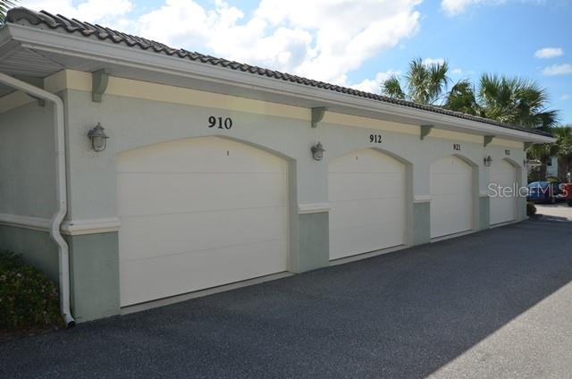 900 GARDENS EDGE DR #921, VENICE, FL, 34285