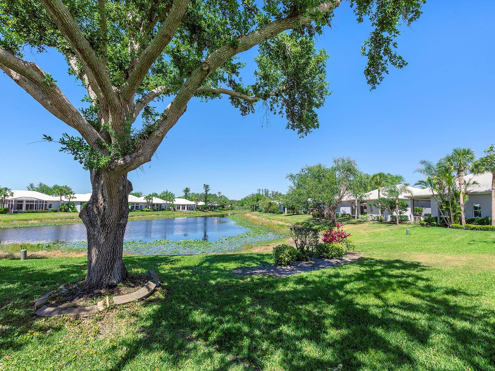 643 CROSSFIELD CIR #13, VENICE, FL, 34293