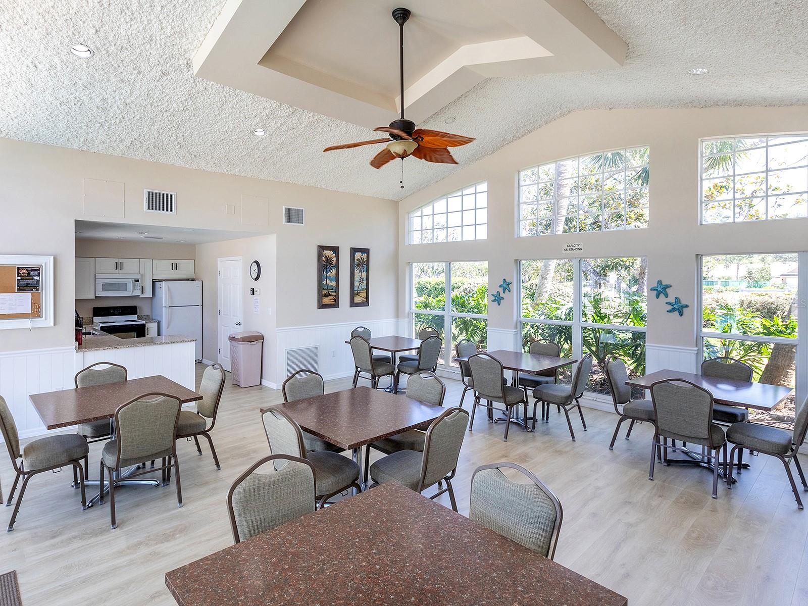 643 CROSSFIELD CIR #13, VENICE, FL, 34293