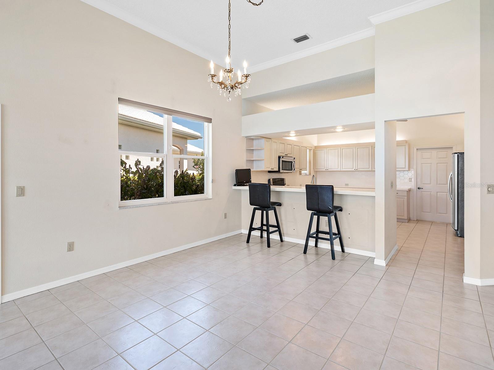 643 CROSSFIELD CIR #13, VENICE, FL, 34293