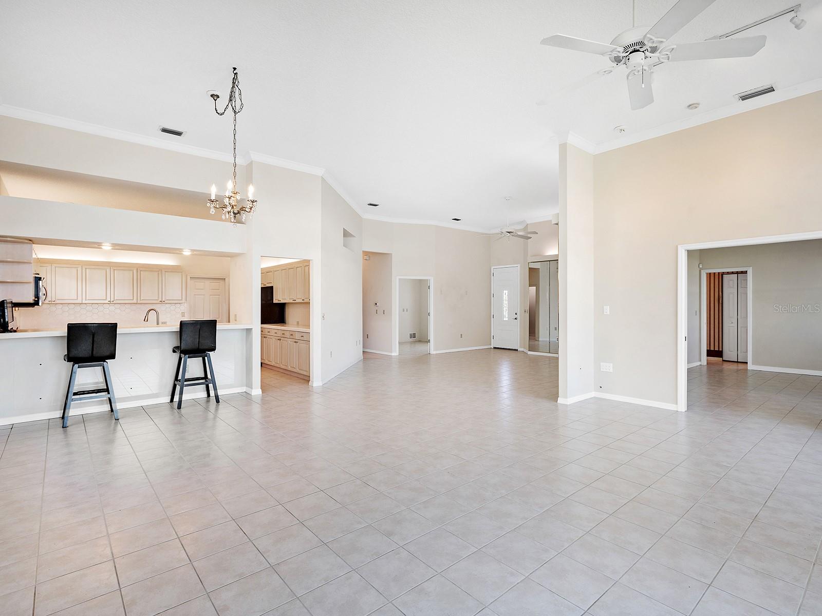 643 CROSSFIELD CIR #13, VENICE, FL, 34293