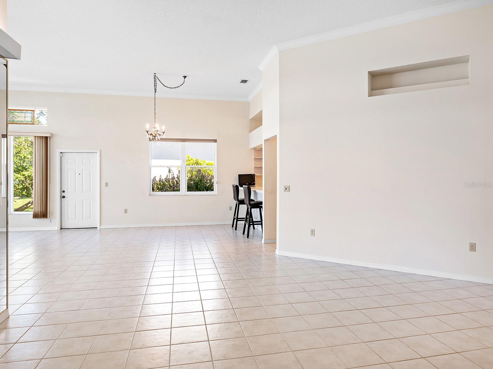 643 CROSSFIELD CIR #13, VENICE, FL, 34293