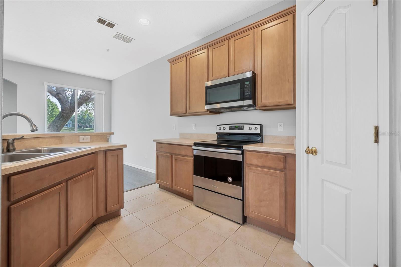973 ASHWORTH OVERLOOK DR #A, APOPKA, FL, 32712