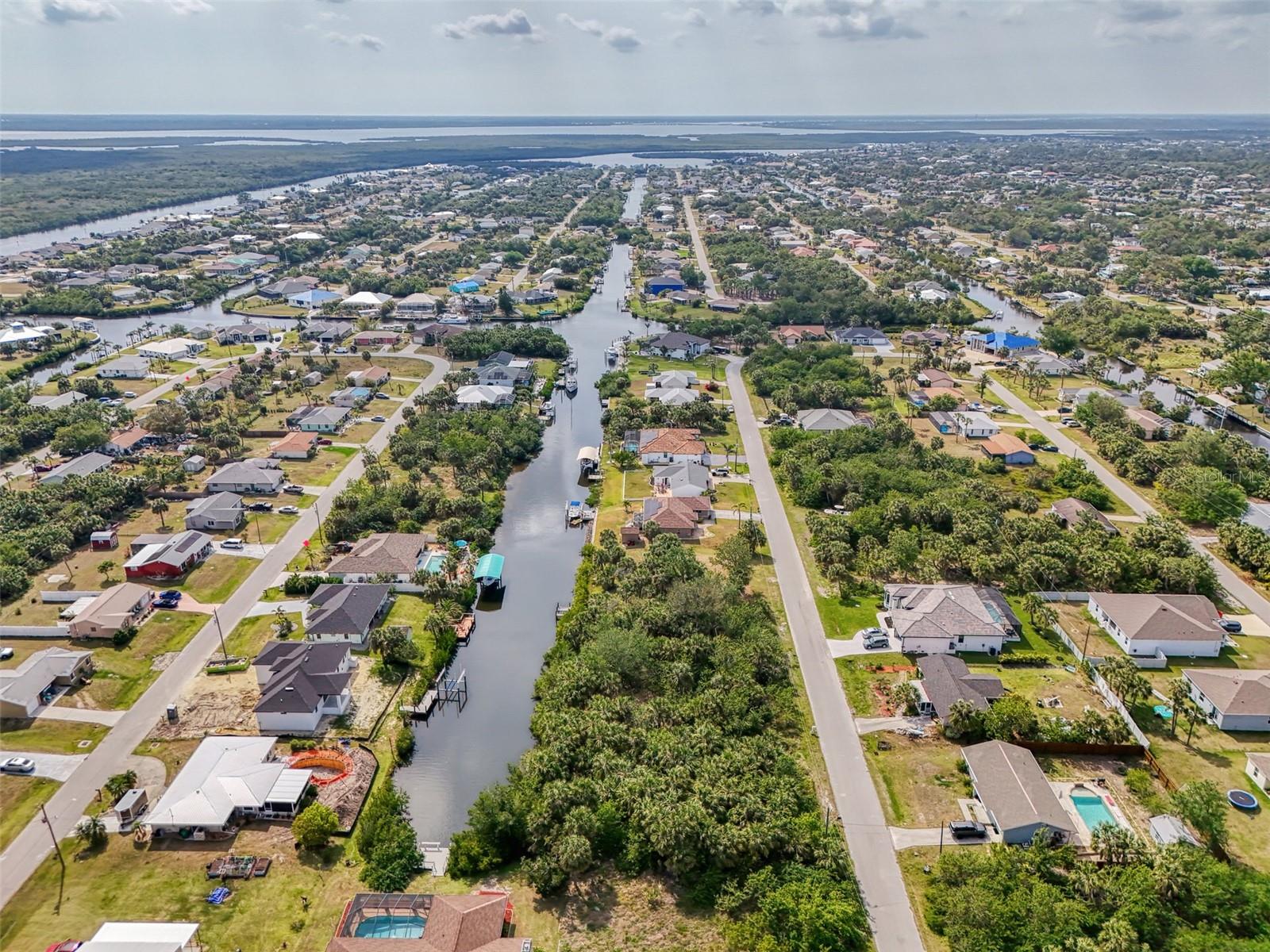 18706 FORT SMITH CIR, PORT CHARLOTTE, FL, 33948