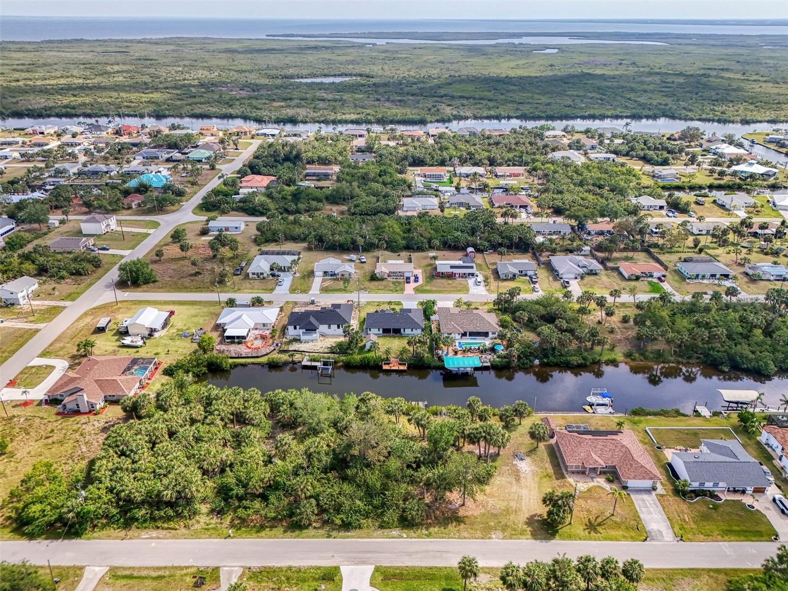 18706 FORT SMITH CIR, PORT CHARLOTTE, FL, 33948