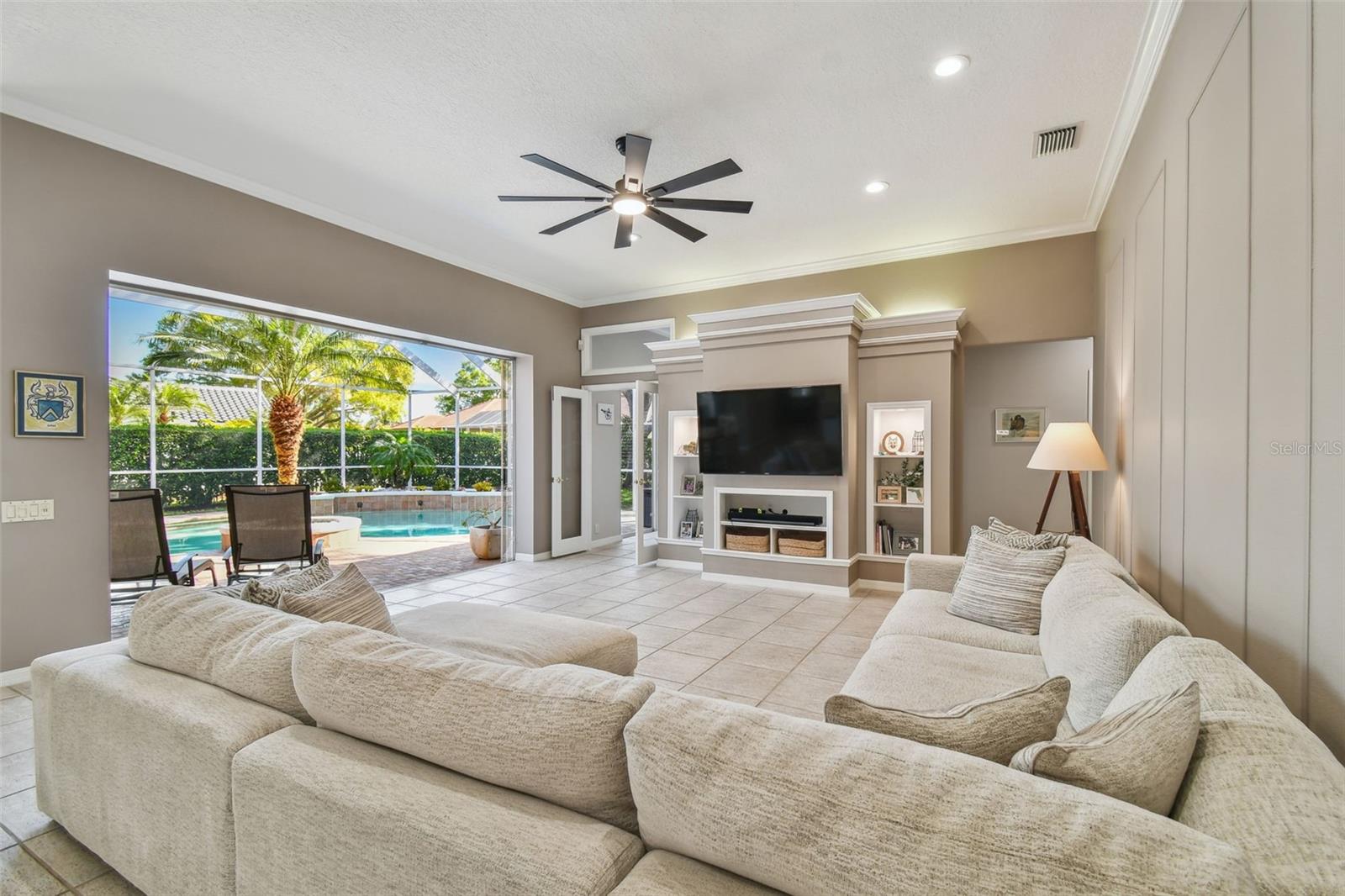 9173 HIGHLAND RIDGE WAY, TAMPA, FL, 33647