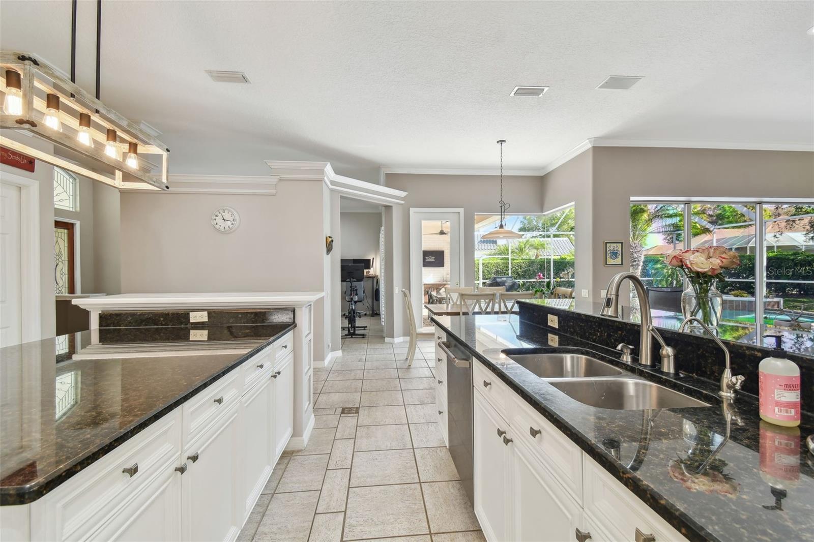 9173 HIGHLAND RIDGE WAY, TAMPA, FL, 33647
