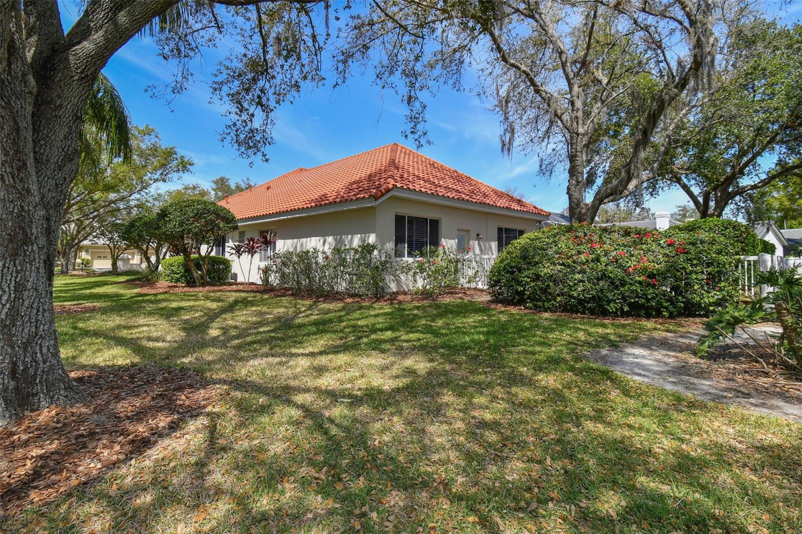 9173 HIGHLAND RIDGE WAY, TAMPA, FL, 33647