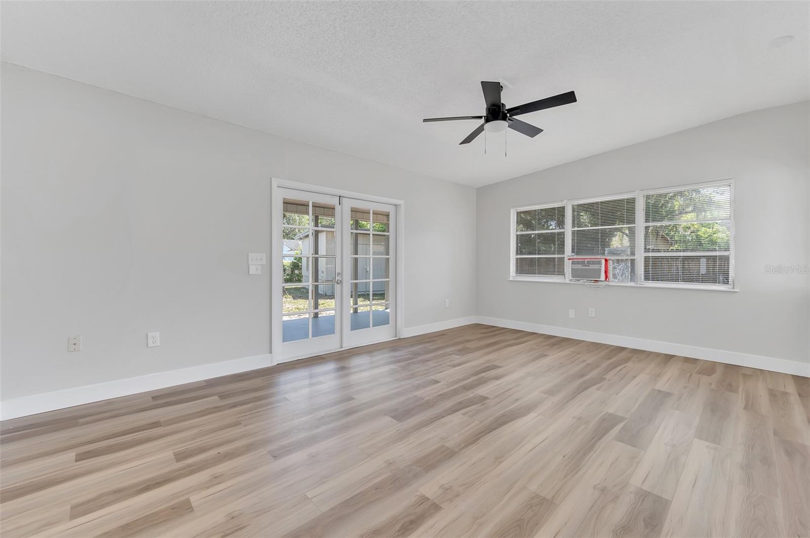 2417 HEALY DR, ORLANDO, FL, 32818