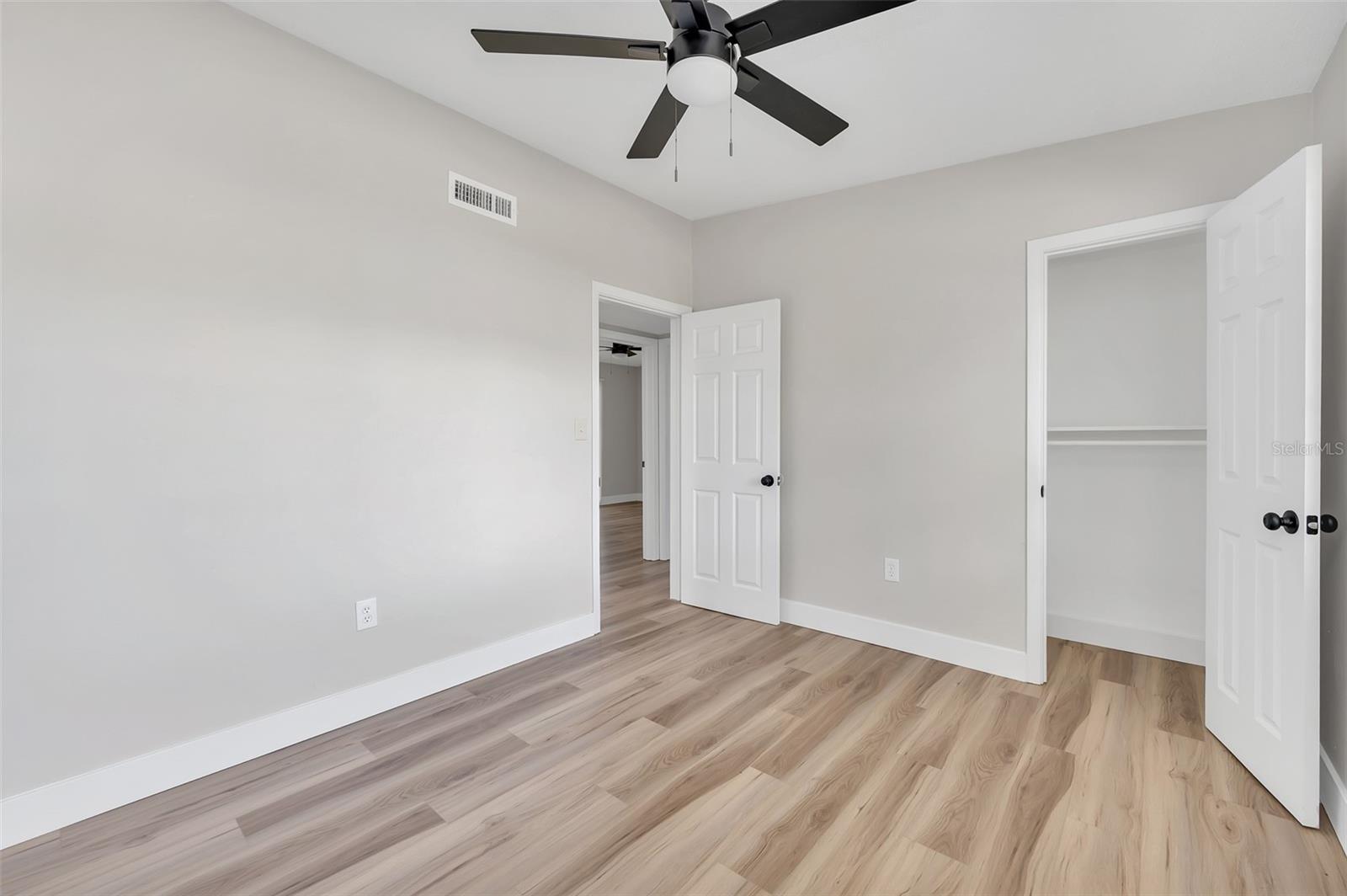 2417 HEALY DR, ORLANDO, FL, 32818