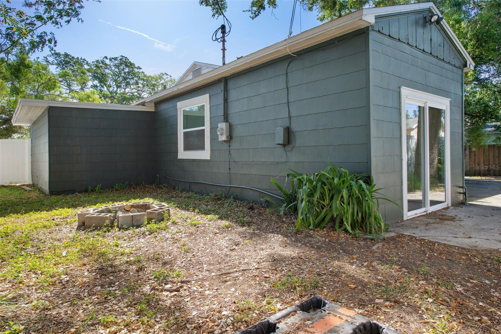 2125 ACORN PL S, ST PETERSBURG, FL, 33712