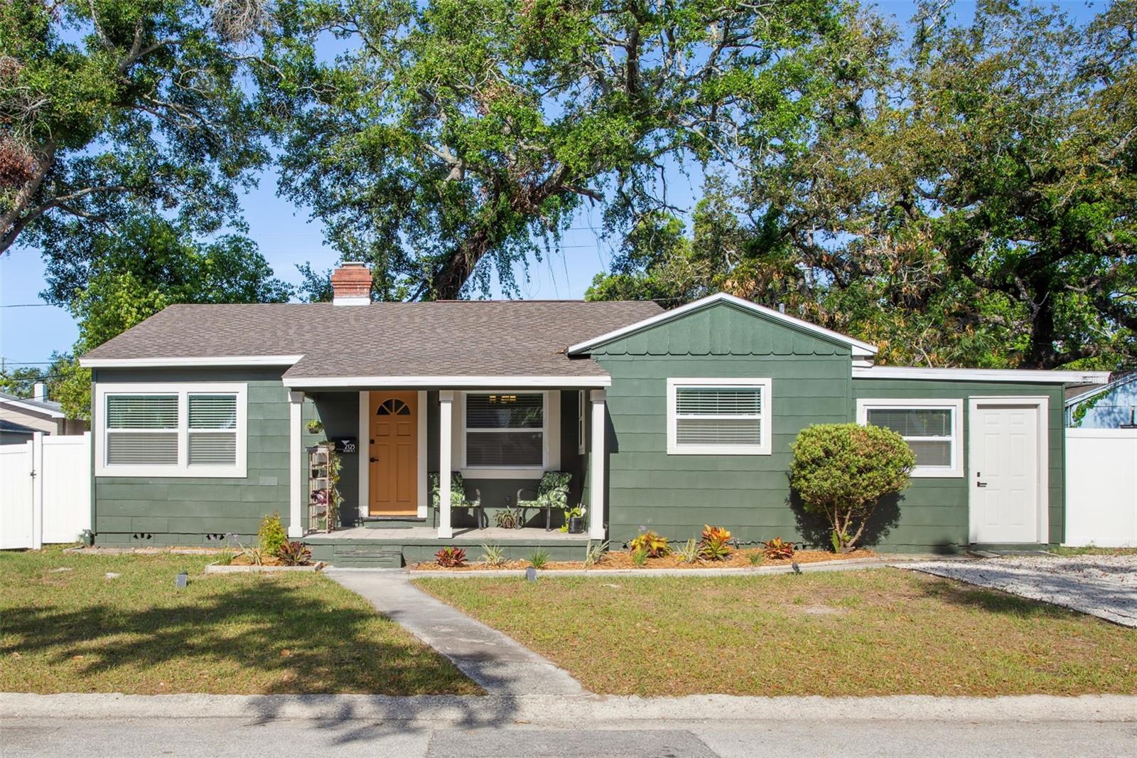 2125 ACORN PL S, ST PETERSBURG, FL, 33712
