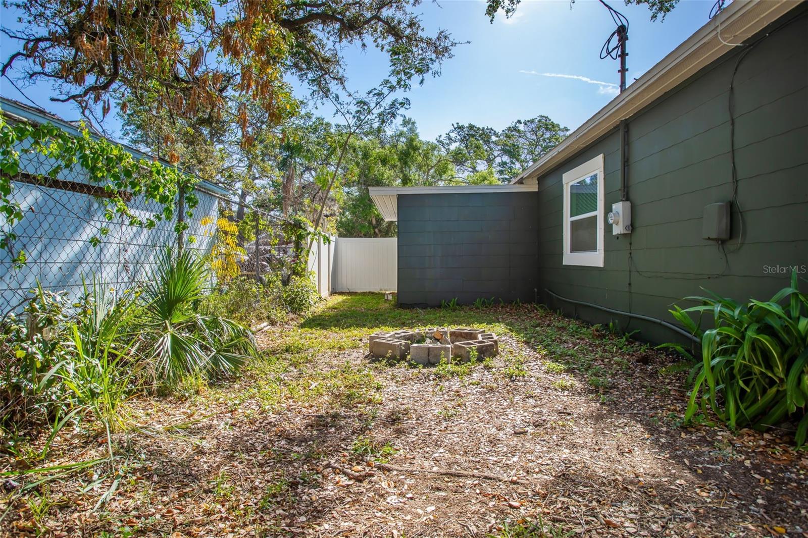 2125 ACORN PL S, ST PETERSBURG, FL, 33712