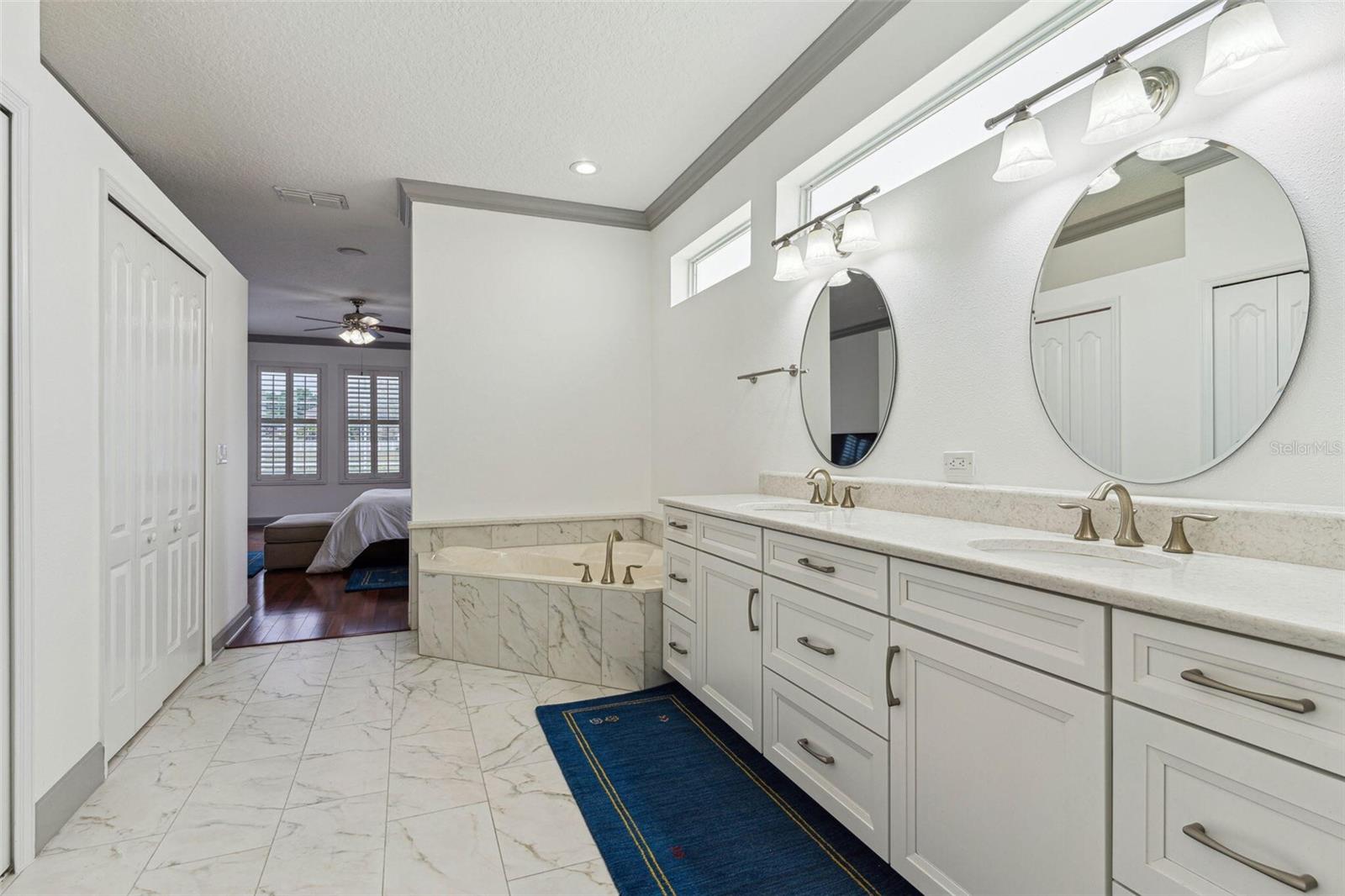 2328 WARREN WOODS DR, ORLANDO, FL, 32835