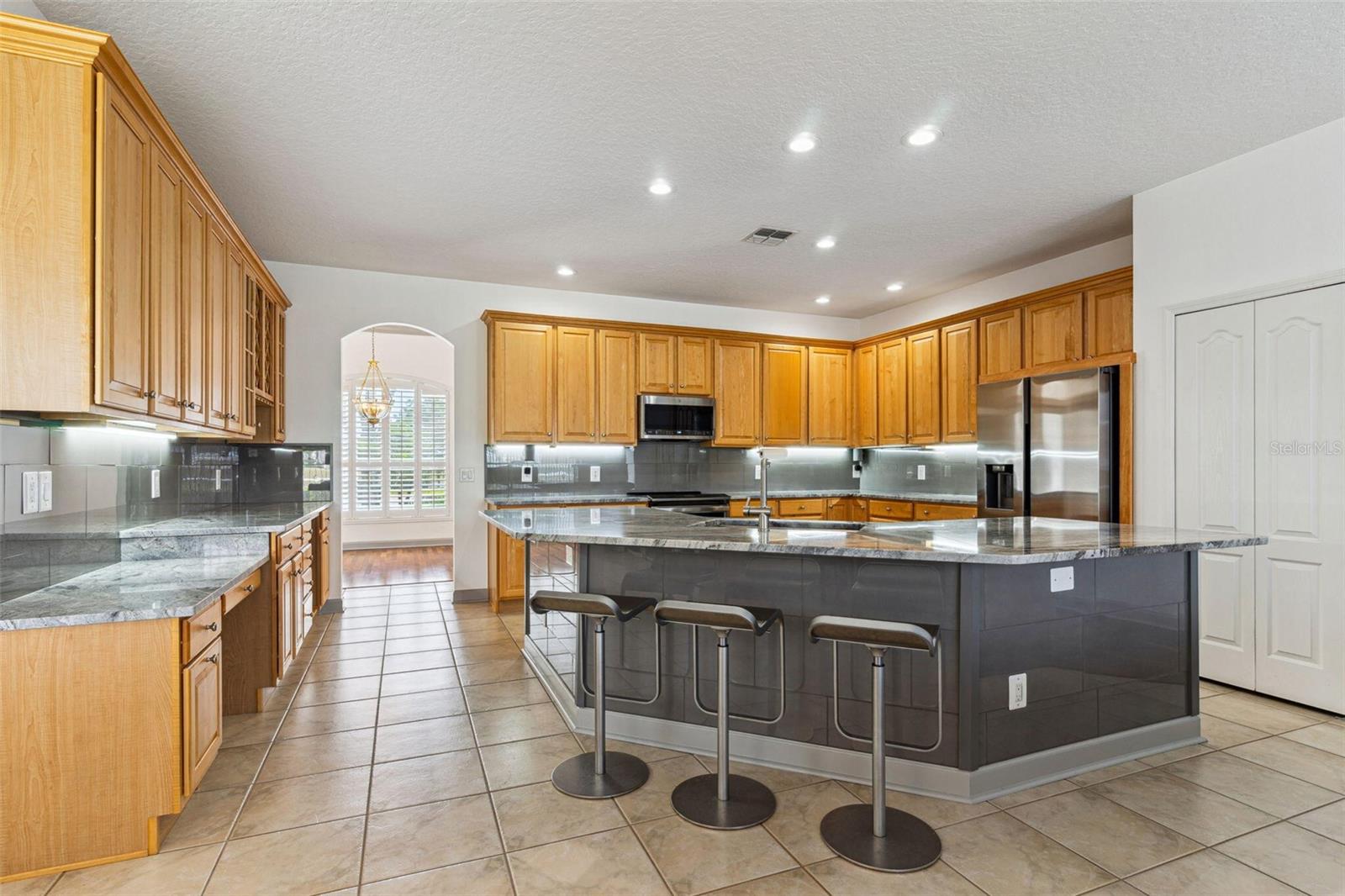 2328 WARREN WOODS DR, ORLANDO, FL, 32835