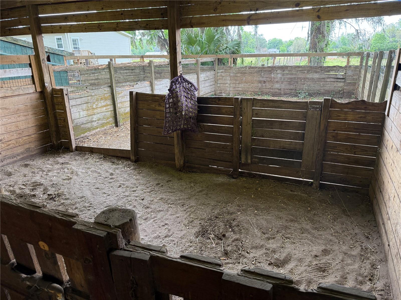 1010 COUNTY ROAD 416N, LAKE PANASOFFKEE, FL, 33538