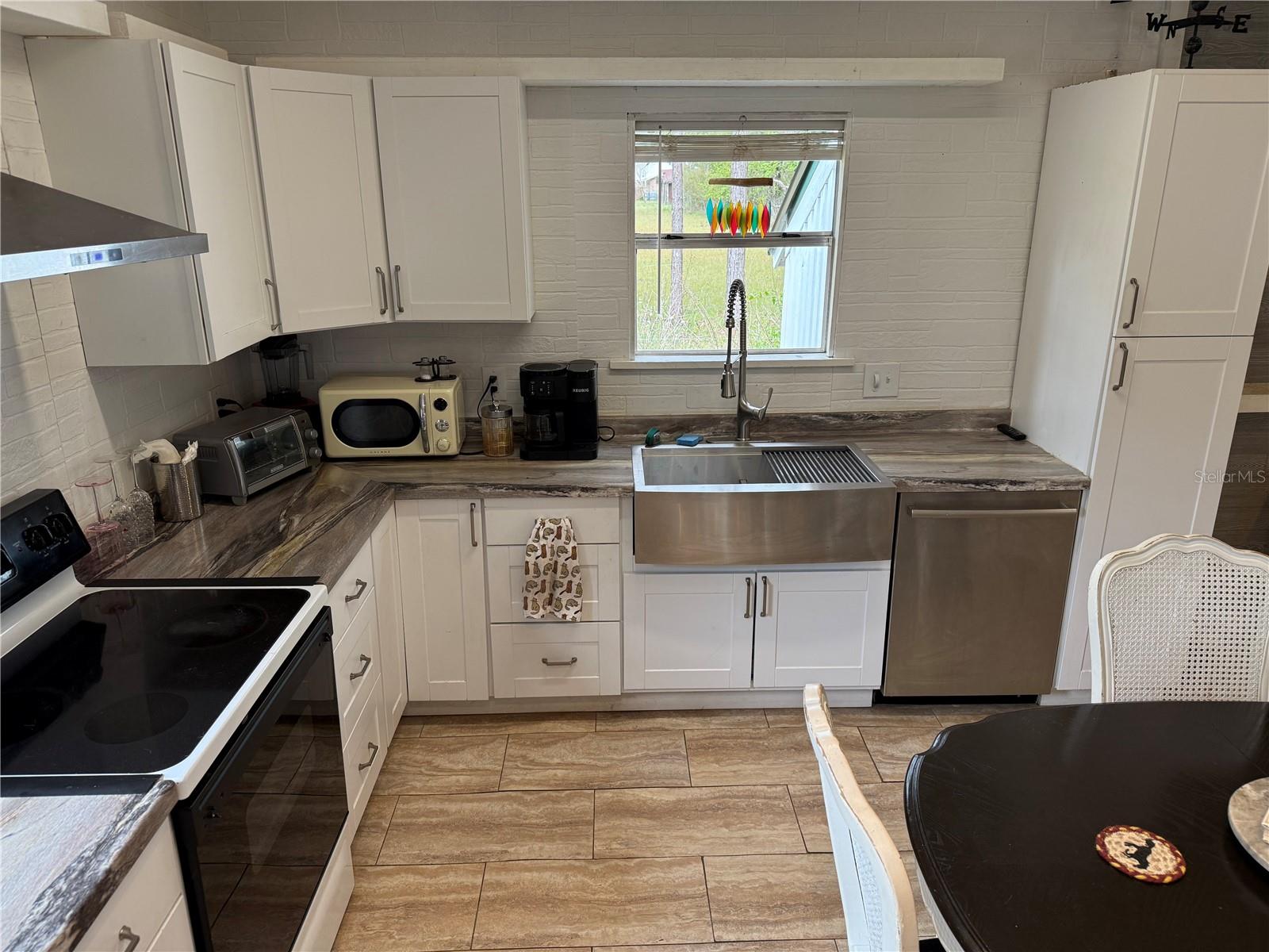 1010 COUNTY ROAD 416N, LAKE PANASOFFKEE, FL, 33538