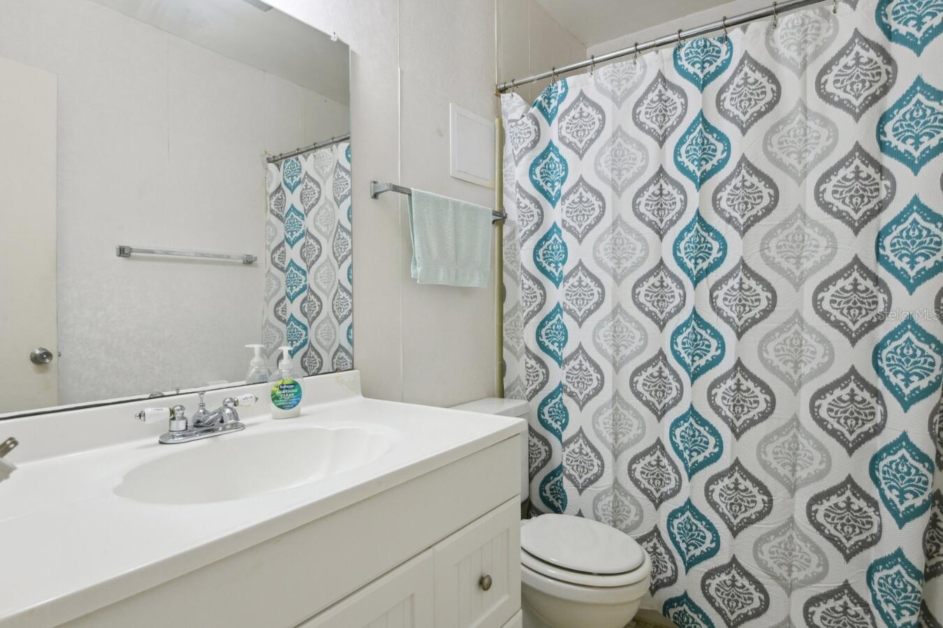 3821 S LAKE DR #224, TAMPA, FL, 33614