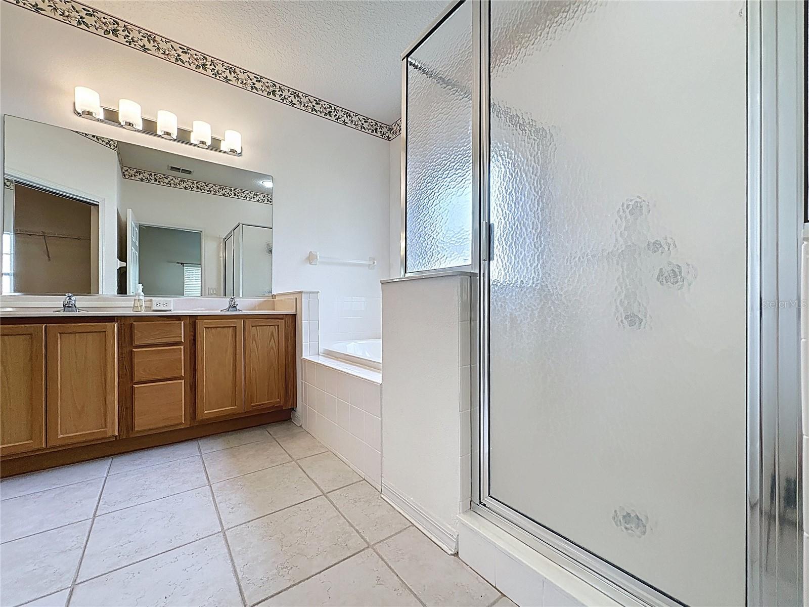 4419 NOTTOWAY DR, LEESBURG, FL, 34748