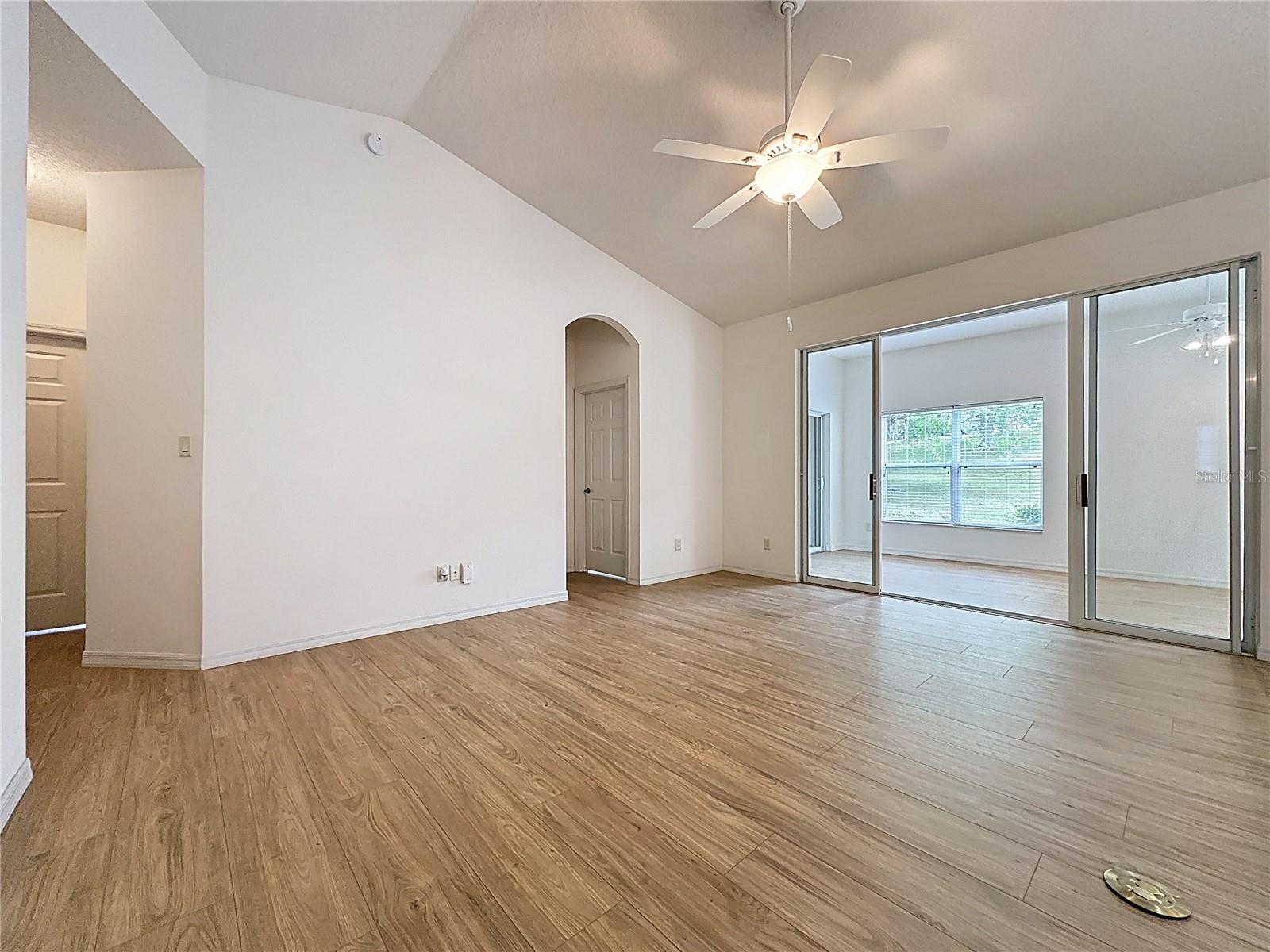 4419 NOTTOWAY DR, LEESBURG, FL, 34748