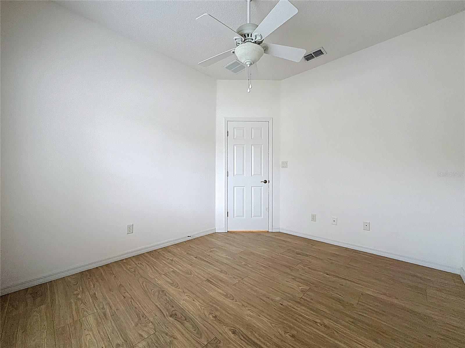 4419 NOTTOWAY DR, LEESBURG, FL, 34748