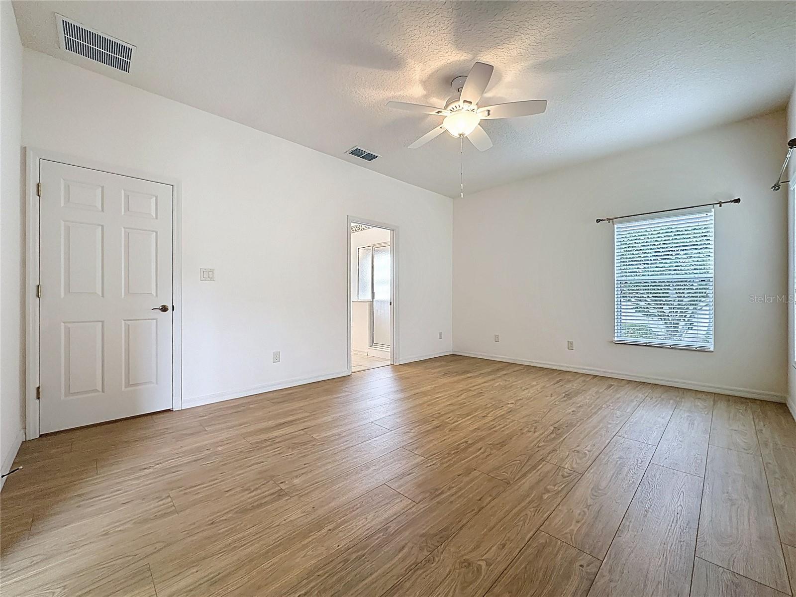 4419 NOTTOWAY DR, LEESBURG, FL, 34748