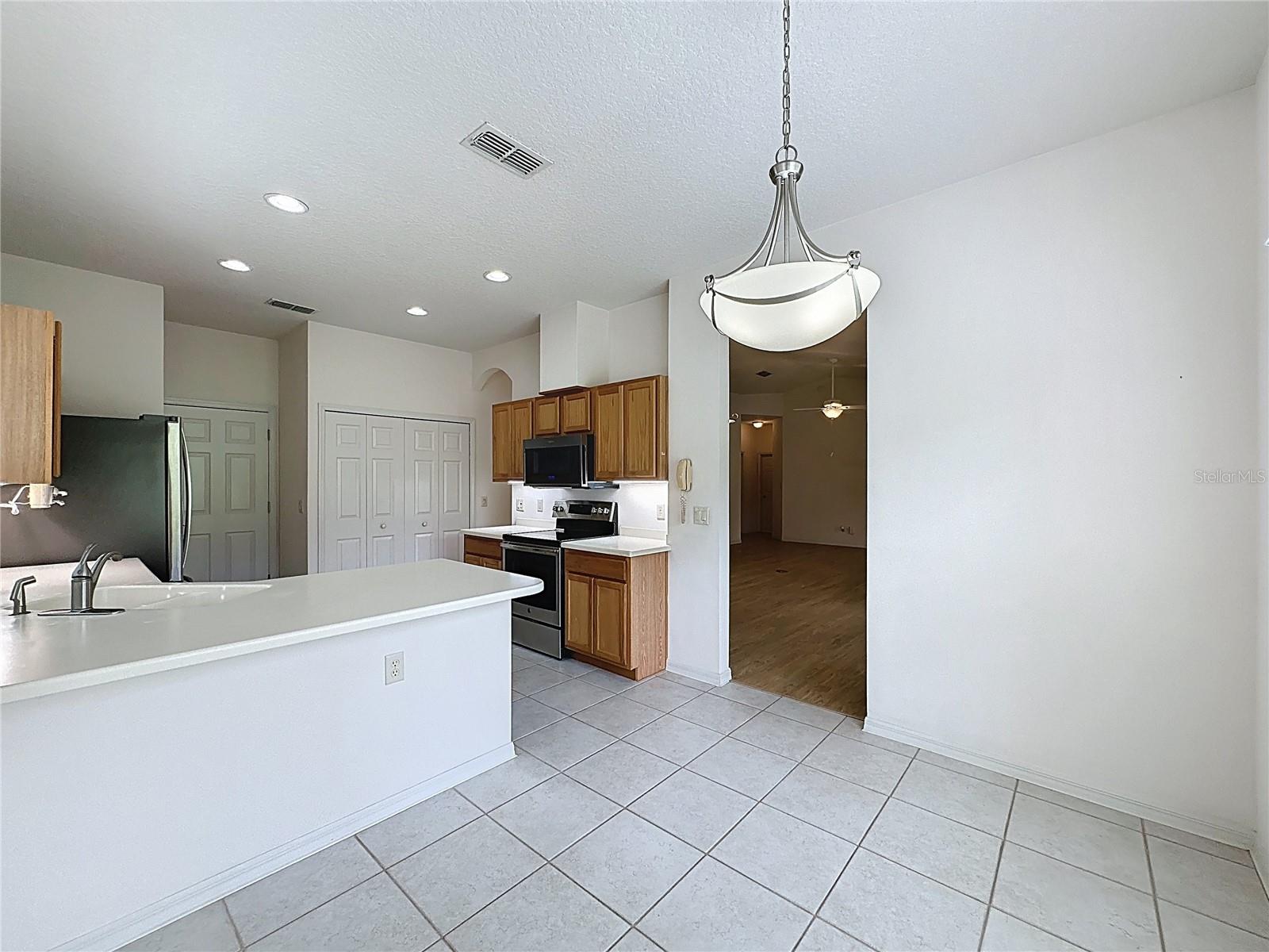 4419 NOTTOWAY DR, LEESBURG, FL, 34748