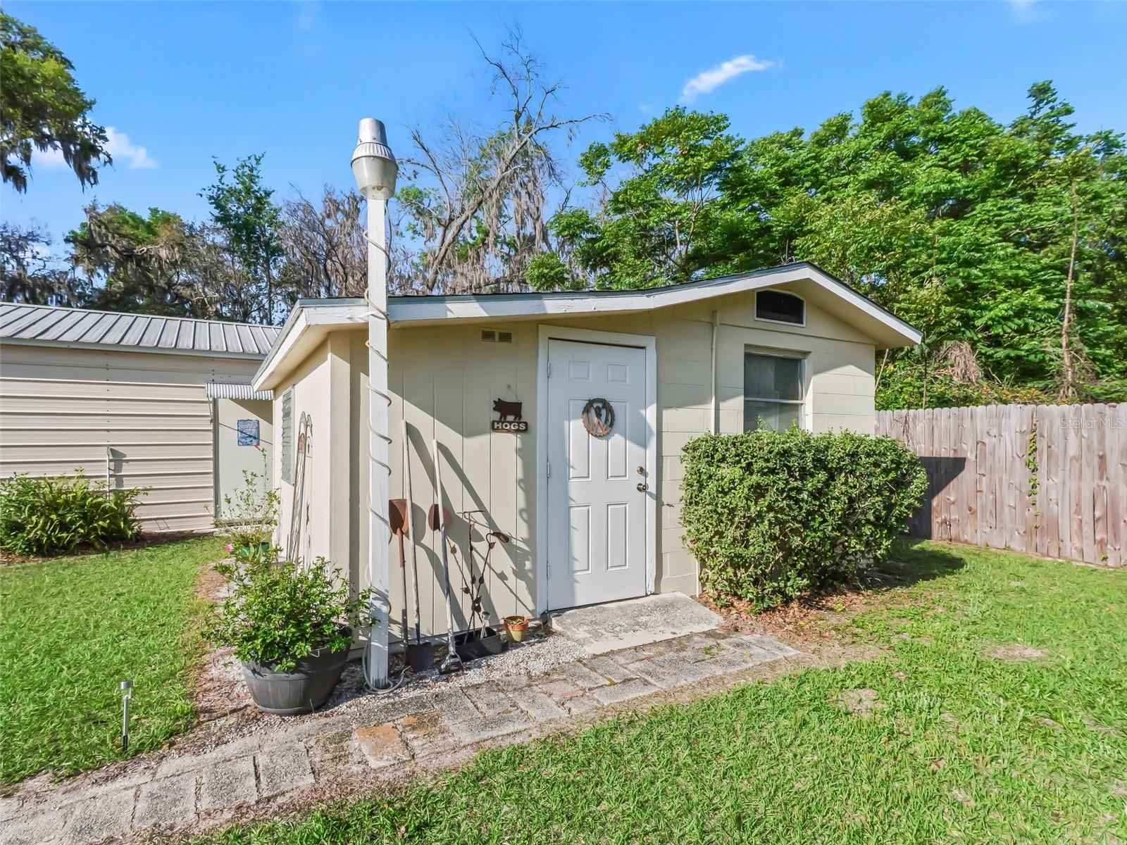 2376 CR 444, LAKE PANASOFFKEE, FL, 33538