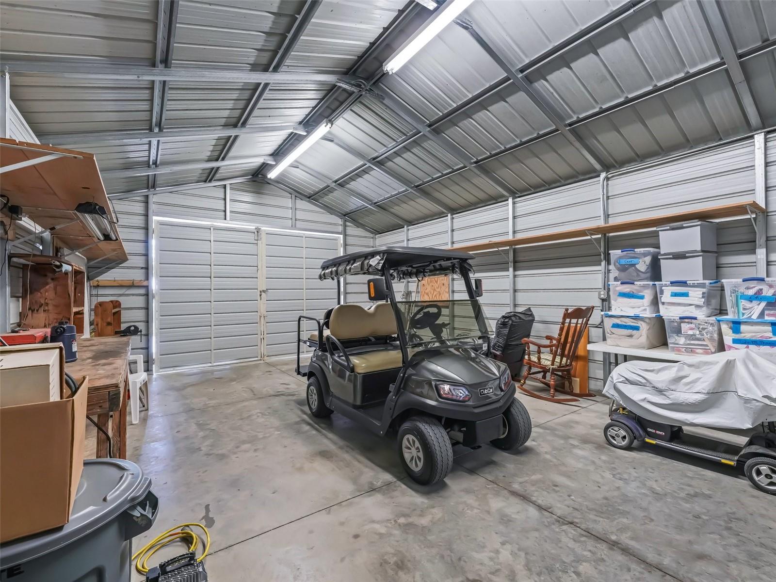 2376 CR 444, LAKE PANASOFFKEE, FL, 33538