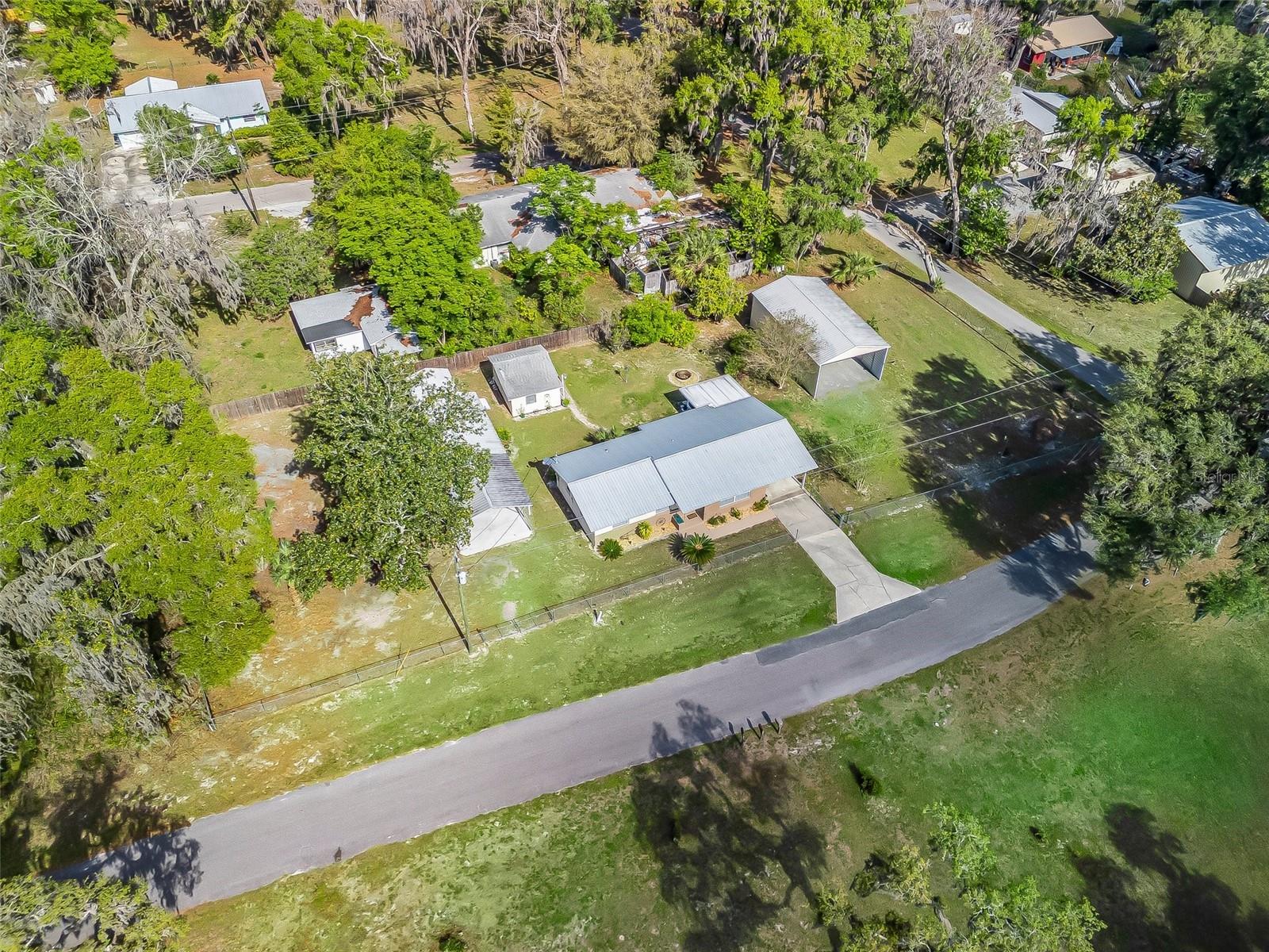 2376 CR 444, LAKE PANASOFFKEE, FL, 33538