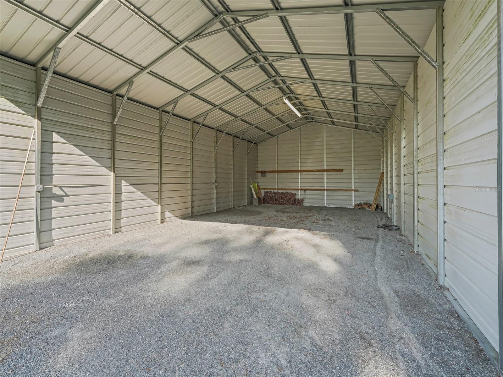 2376 CR 444, LAKE PANASOFFKEE, FL, 33538