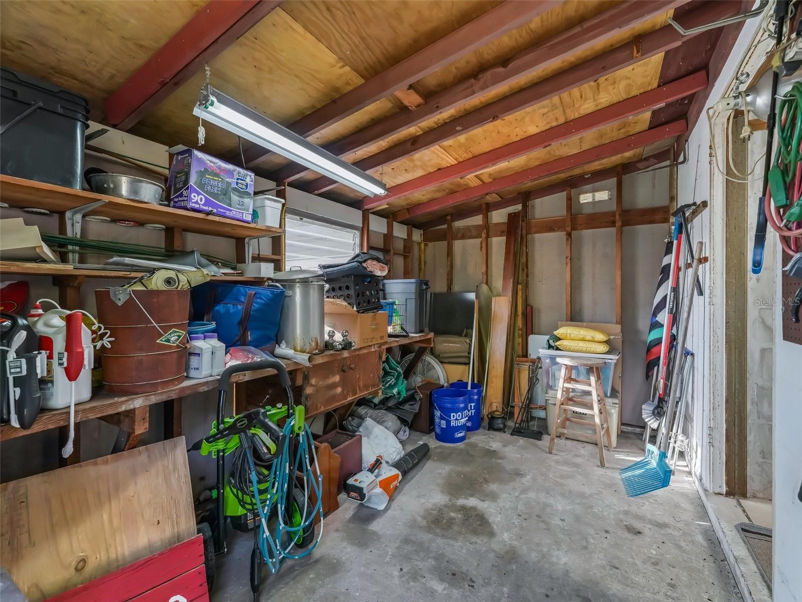 2376 CR 444, LAKE PANASOFFKEE, FL, 33538
