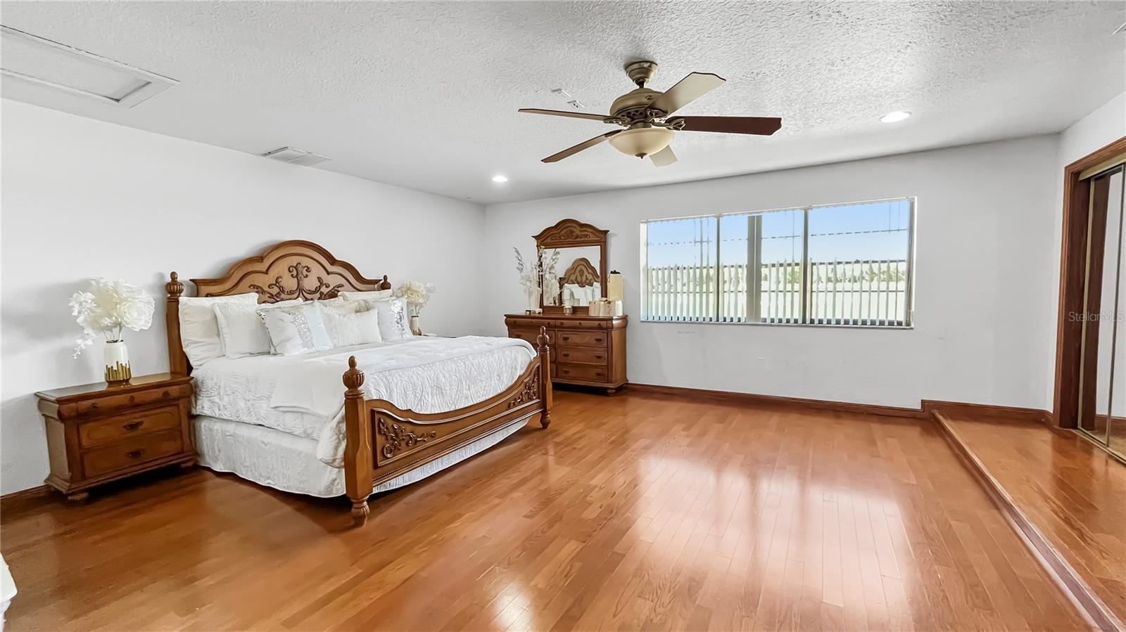 5705 44TH AVE E, BRADENTON, FL, 34203