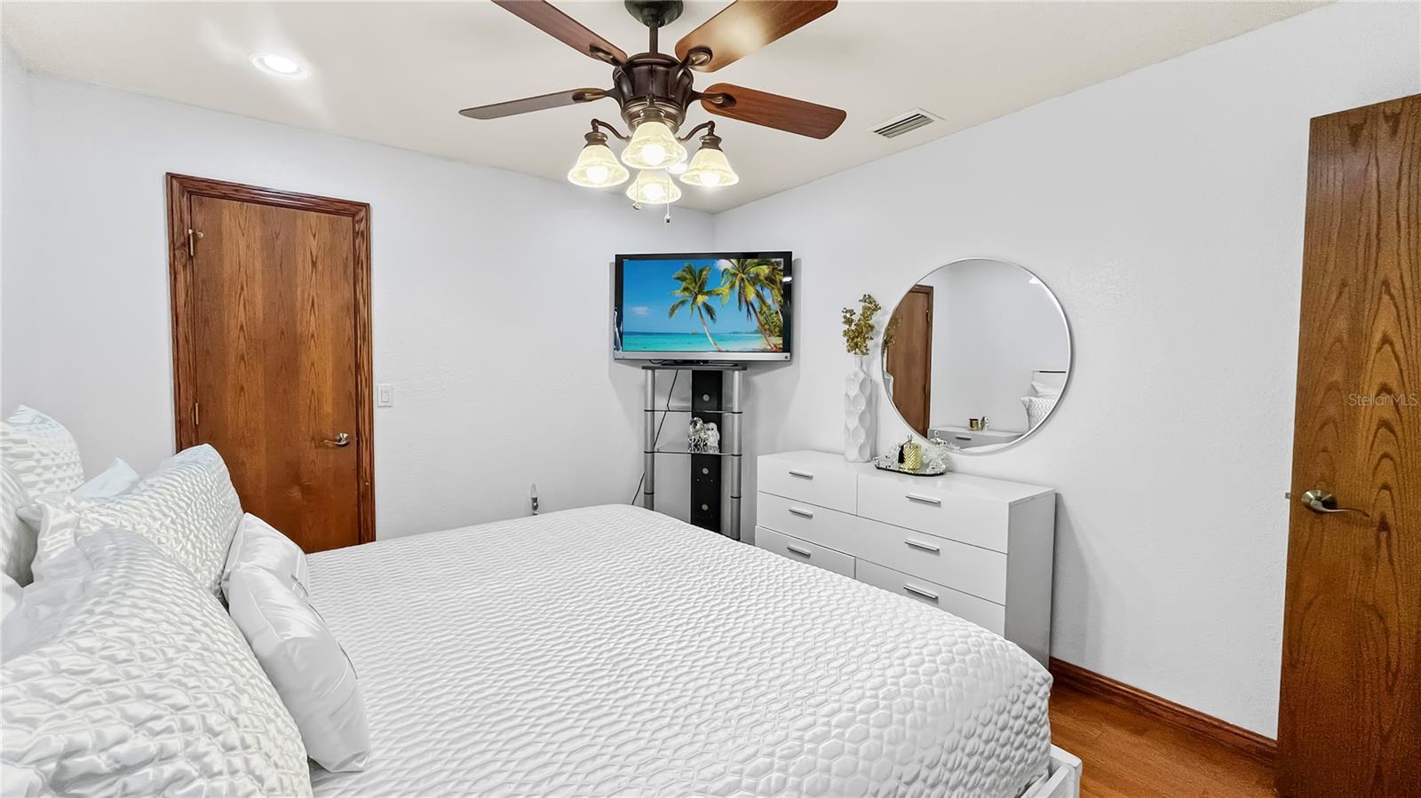 5705 44TH AVE E, BRADENTON, FL, 34203