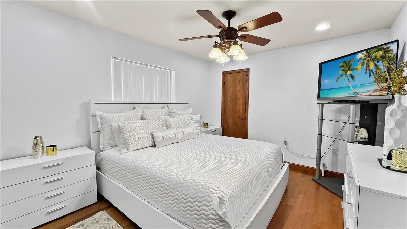5705 44TH AVE E, BRADENTON, FL, 34203