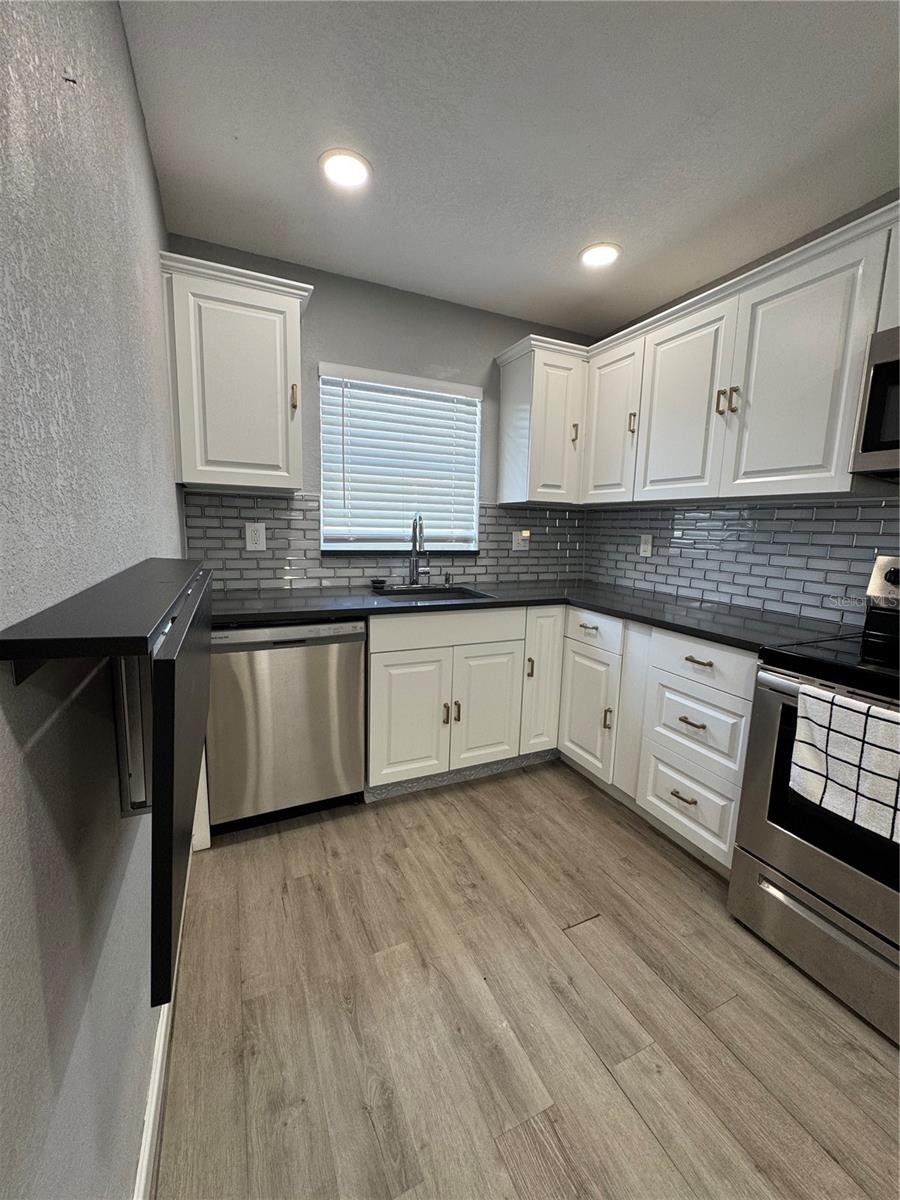 7106 S SPARKMAN ST, TAMPA, FL, 33616