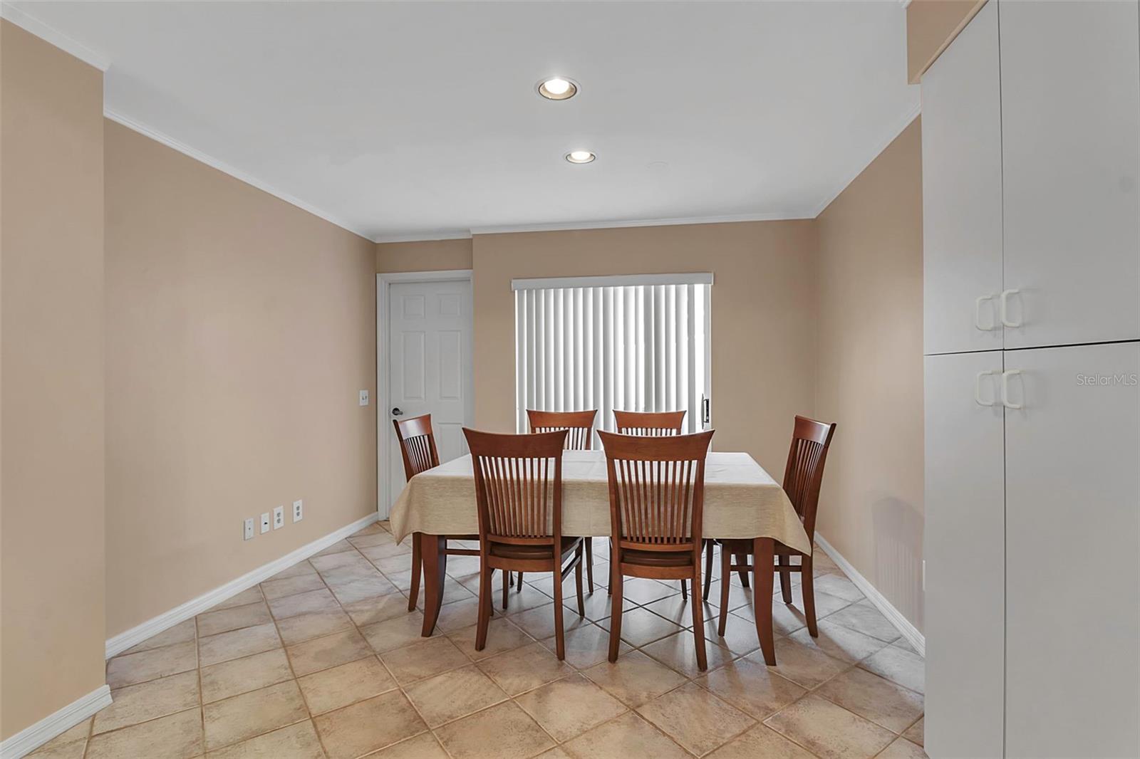 7309 REGINA ROYALE BLVD #21, SARASOTA, FL, 34238