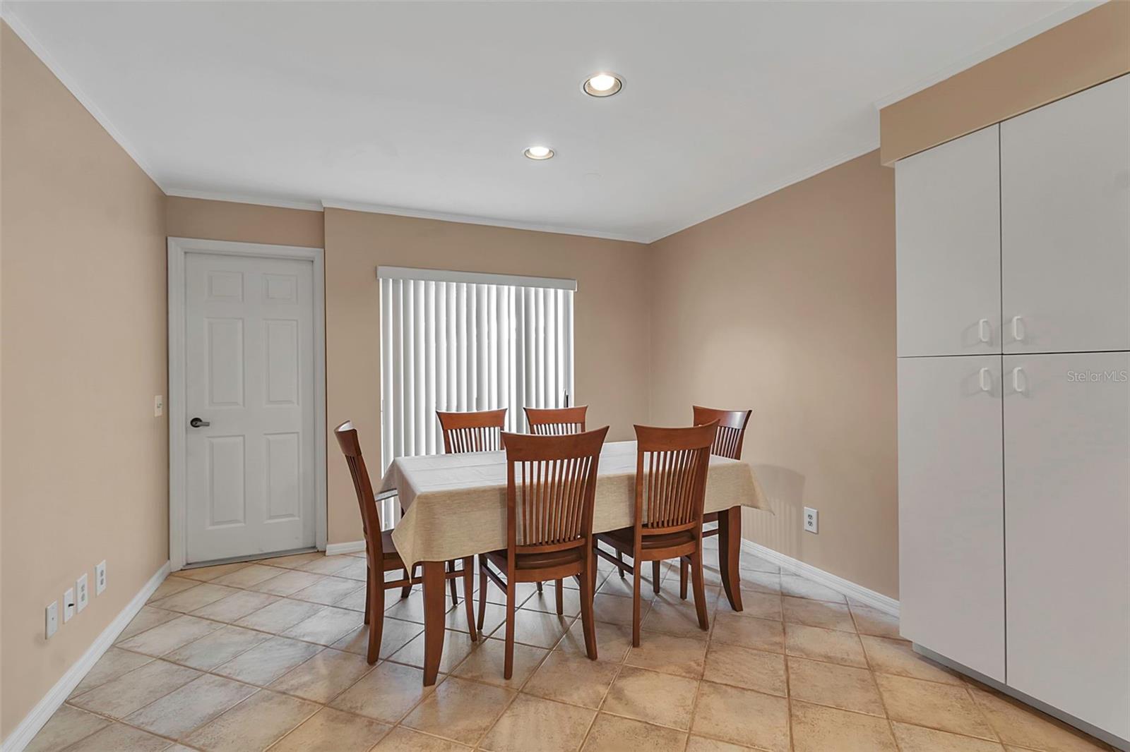 7309 REGINA ROYALE BLVD #21, SARASOTA, FL, 34238